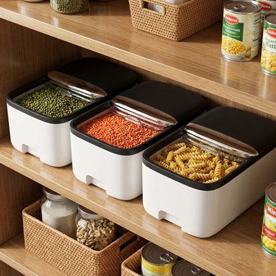 boite de conservation alimentaire couvercle noir legumineuse etagere